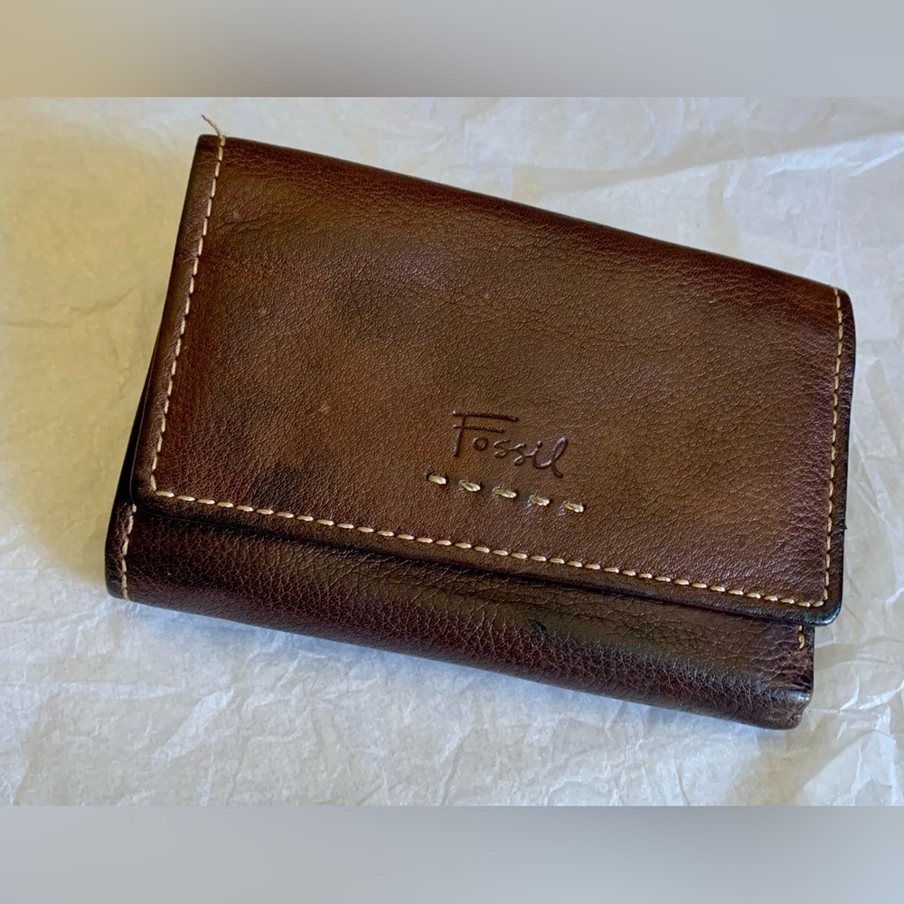 Vintage Fossil Billfold Wallet